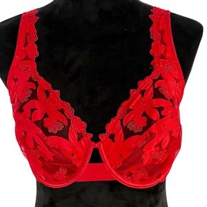 Victoria's Secret Red Floral Lace Plunge Underwire Bra